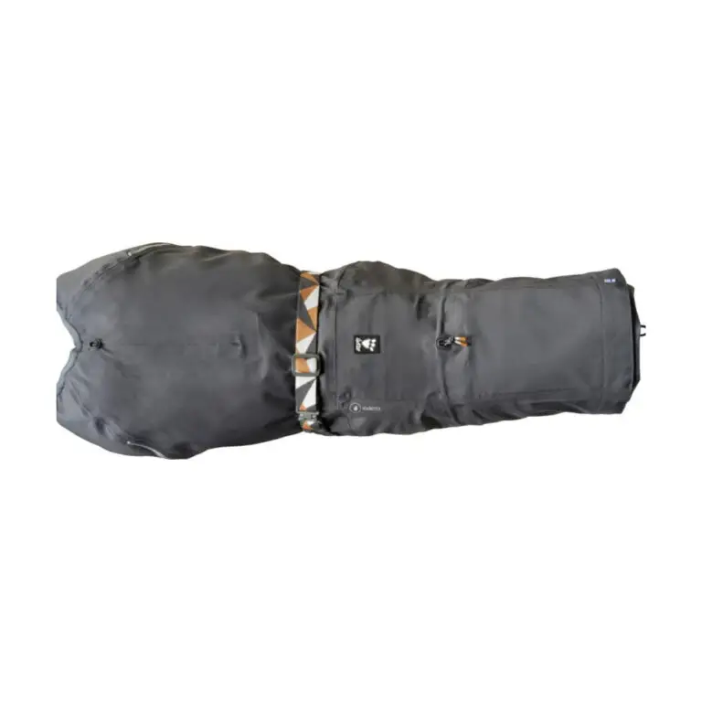Hurtta ECO Mudventure Blackberry Hundefrakke