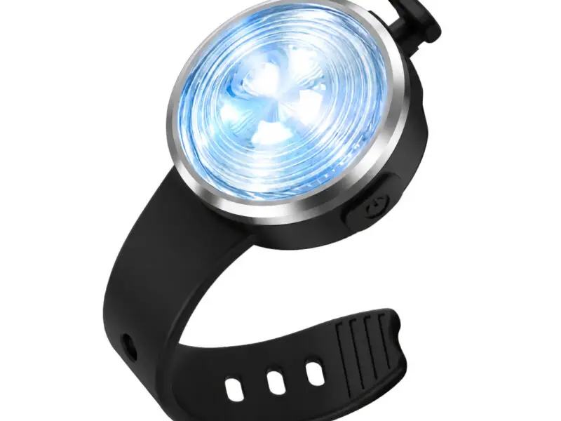 Genopladelig LED Hundelygte Med 8 Farver